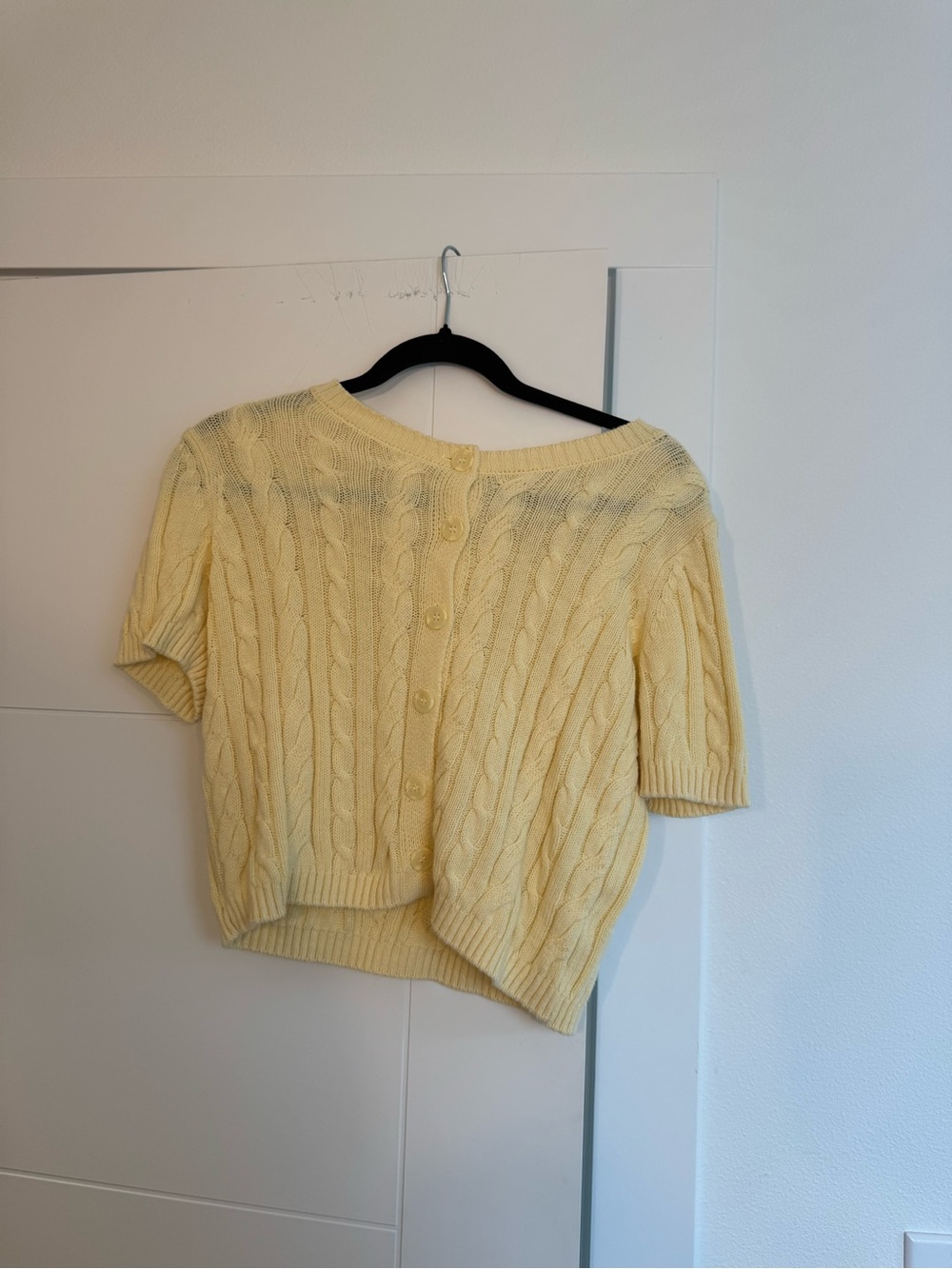Pink Rose Pale Yellow Cable-Knit Button-Back Short Sleeve Sweater